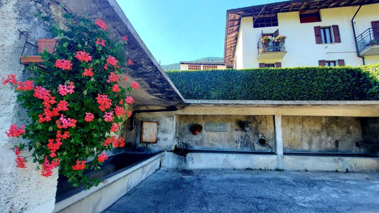 Hotel La Ca' Dei Comari Capovalle Esterno foto